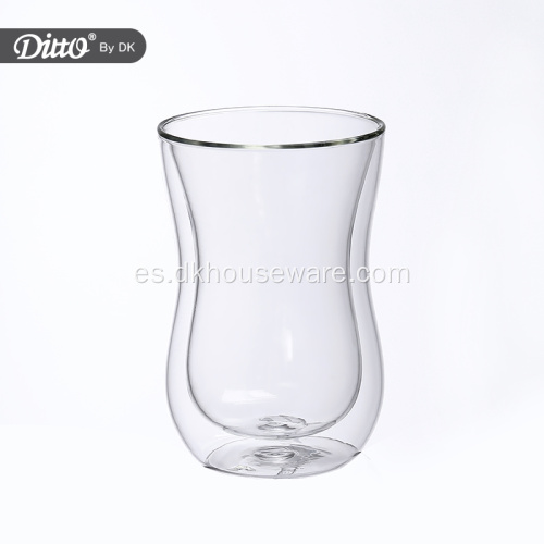 Juego de vasos de vidrio de doble pared con platillo